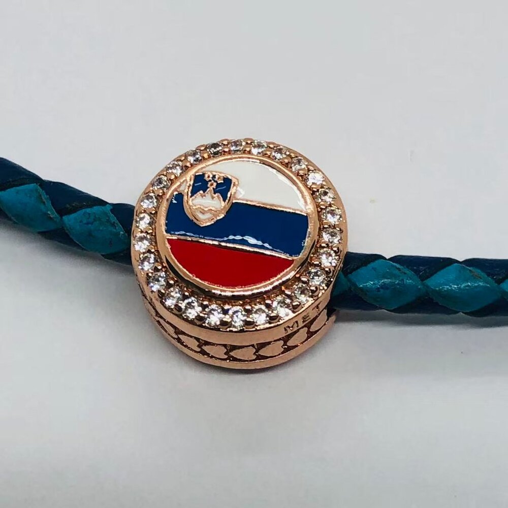 ✨✨Pandora Slovenia Country Flag Exclusive Button Charm rose gold